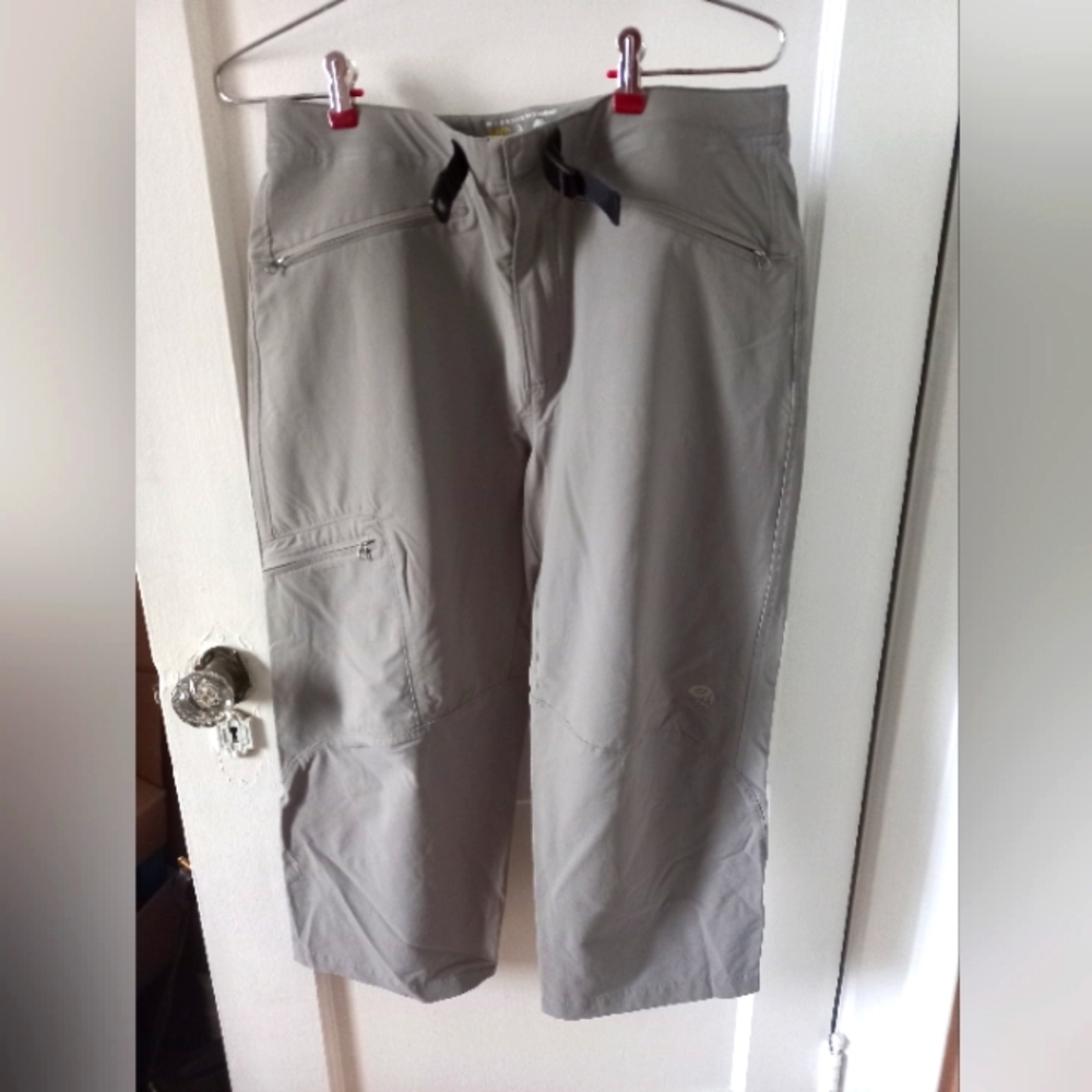 Mountain hard wear capris